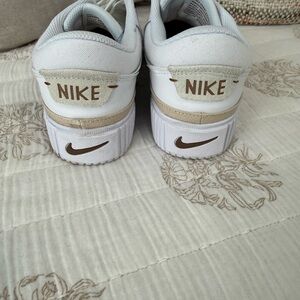 Nike Women's Court Legacy Lift Platform Casual Sneakers